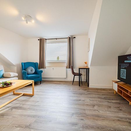 Zentrale Wohlfuehlwohnung - Ideal Fuer Ihren Urlaub Oder Die Geschaeftsreise 马格德堡 外观 照片